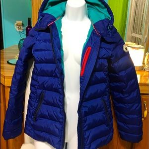 American Eagle 🦅 blue puffer coat with hood